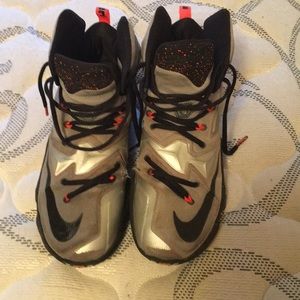 Lebron 13 “Rubber City”